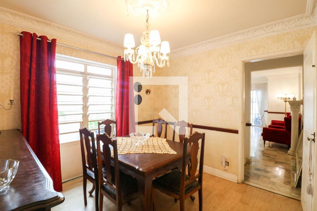 Casa, 3 quartos, 240 m² - Foto 31