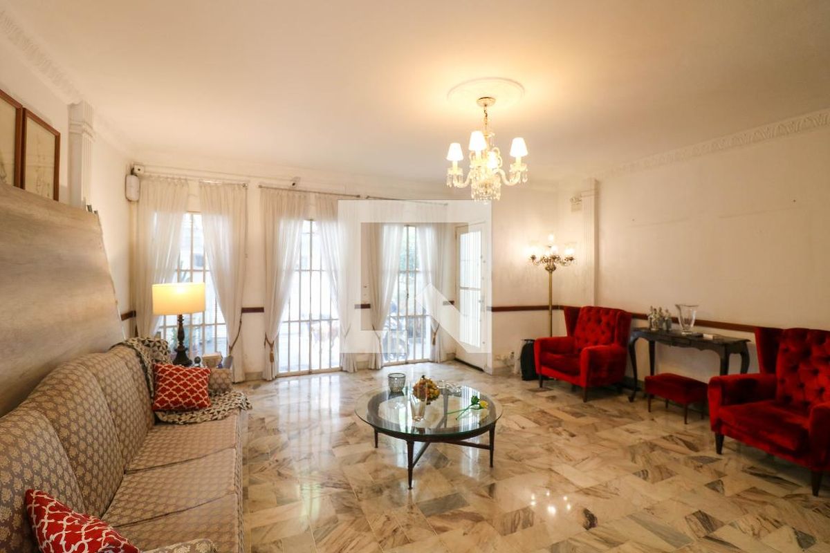 Casa, 3 quartos, 240 m² - Foto 15