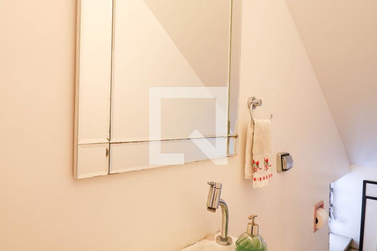 Casa, 3 quartos, 240 m² - Foto 23