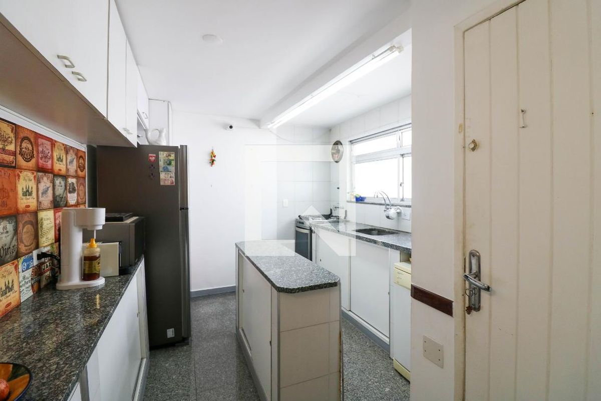 Casa, 3 quartos, 240 m² - Foto 53