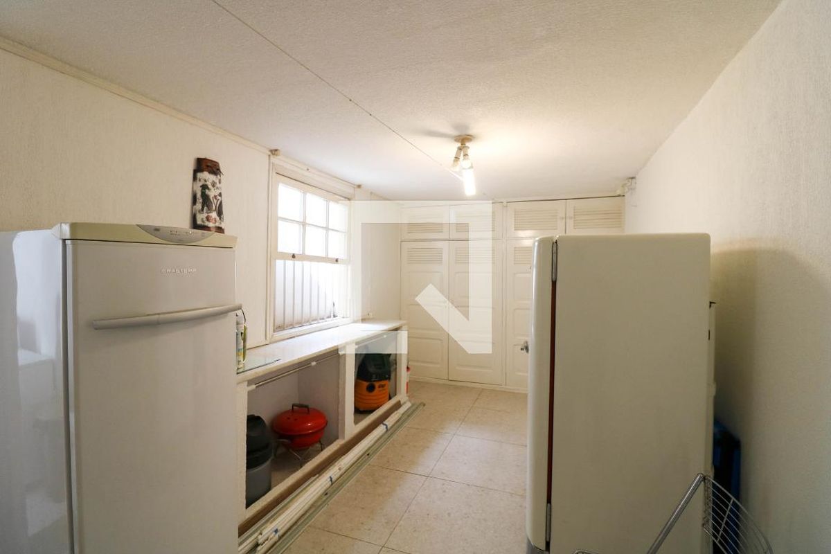 Casa, 3 quartos, 240 m² - Foto 69