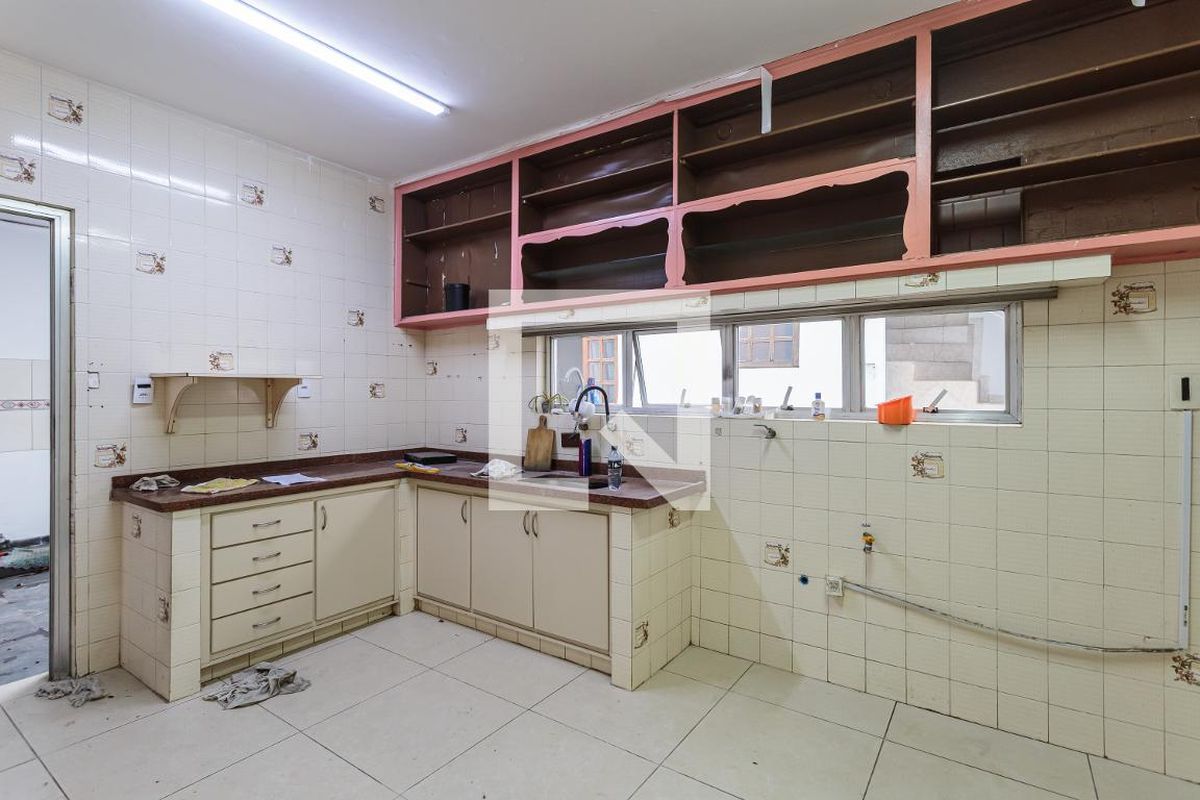 Casa, 6 quartos, 312 m² - Foto 7