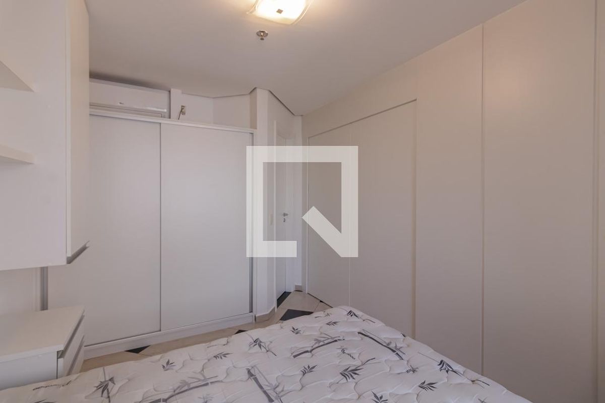 Apartamento, 2 quartos, 42 m² - Foto 10