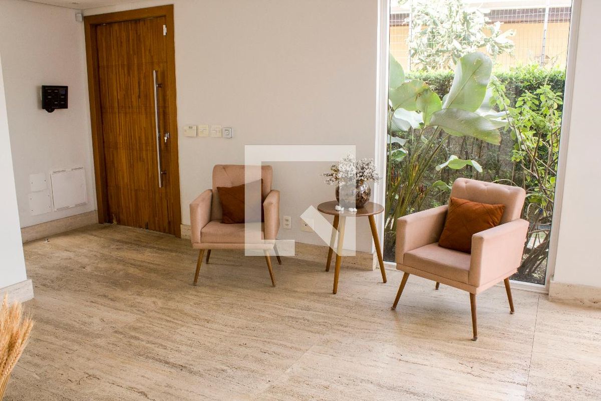 Casa, 3 quartos, 263 m² - Foto 1