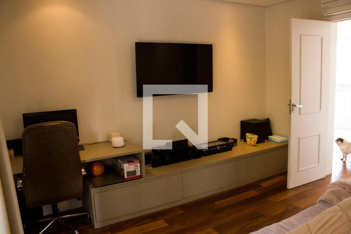 Casa, 3 quartos, 263 m² - Foto 31