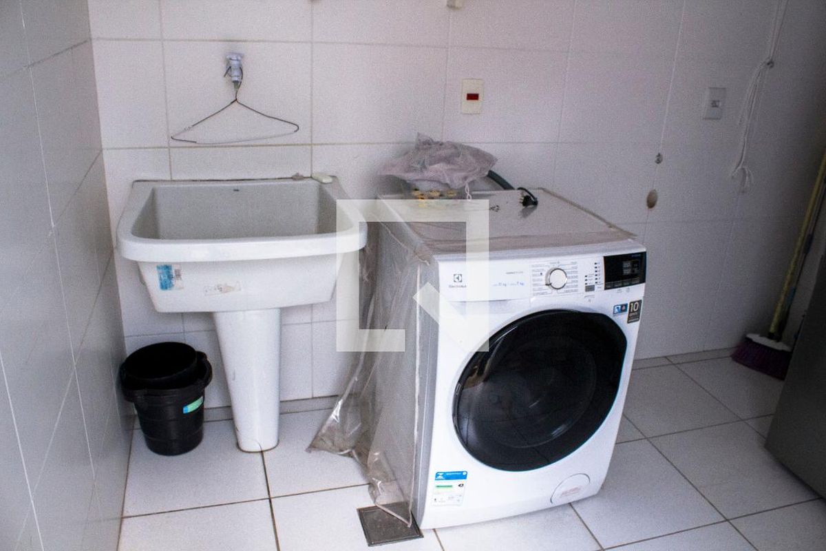 Casa, 3 quartos, 263 m² - Foto 56