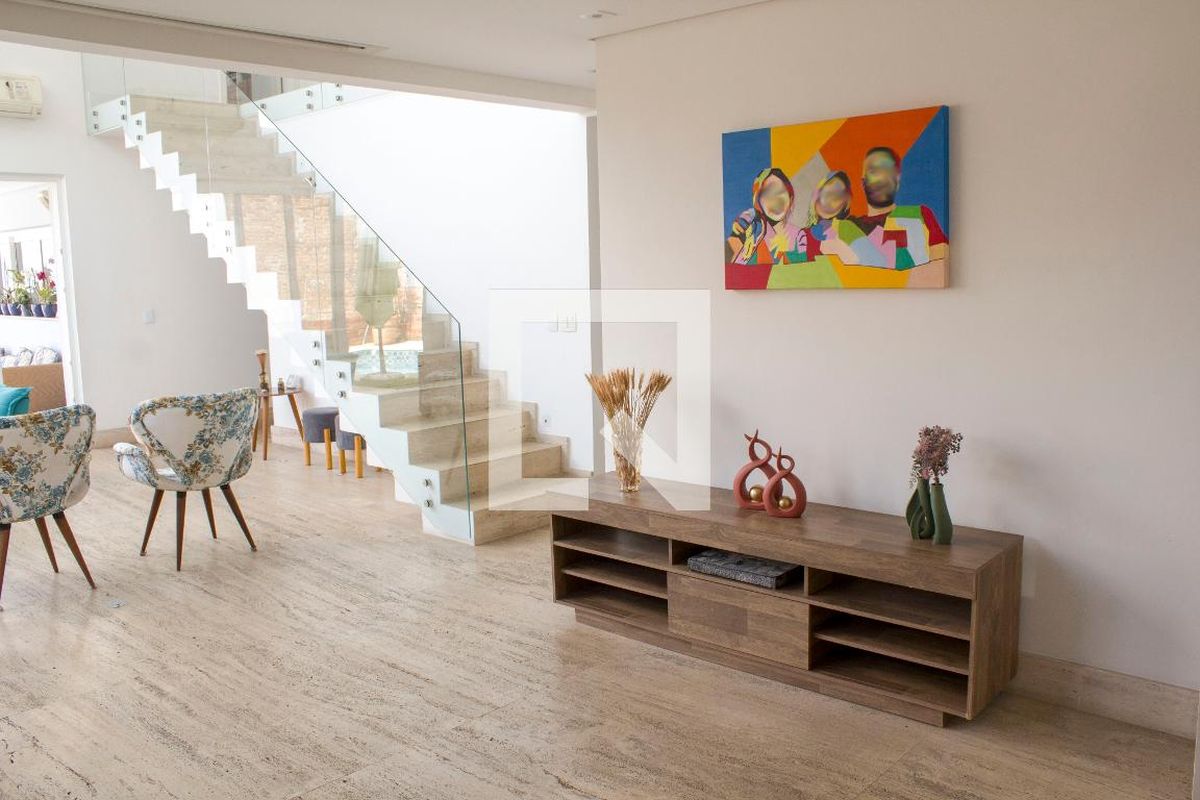 Casa, 3 quartos, 263 m² - Foto 2
