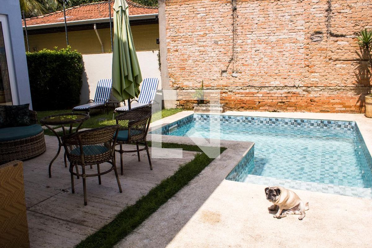 Casa, 3 quartos, 263 m² - Foto 62