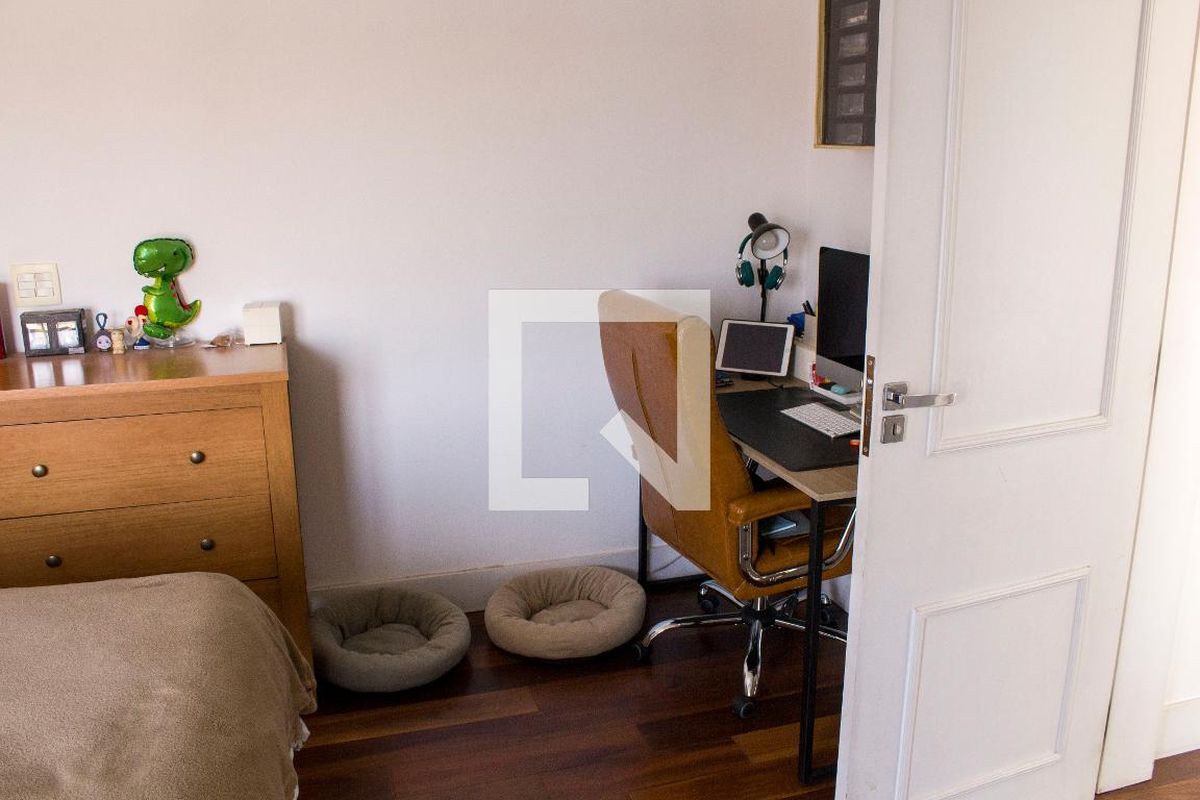 Casa, 3 quartos, 263 m² - Foto 23