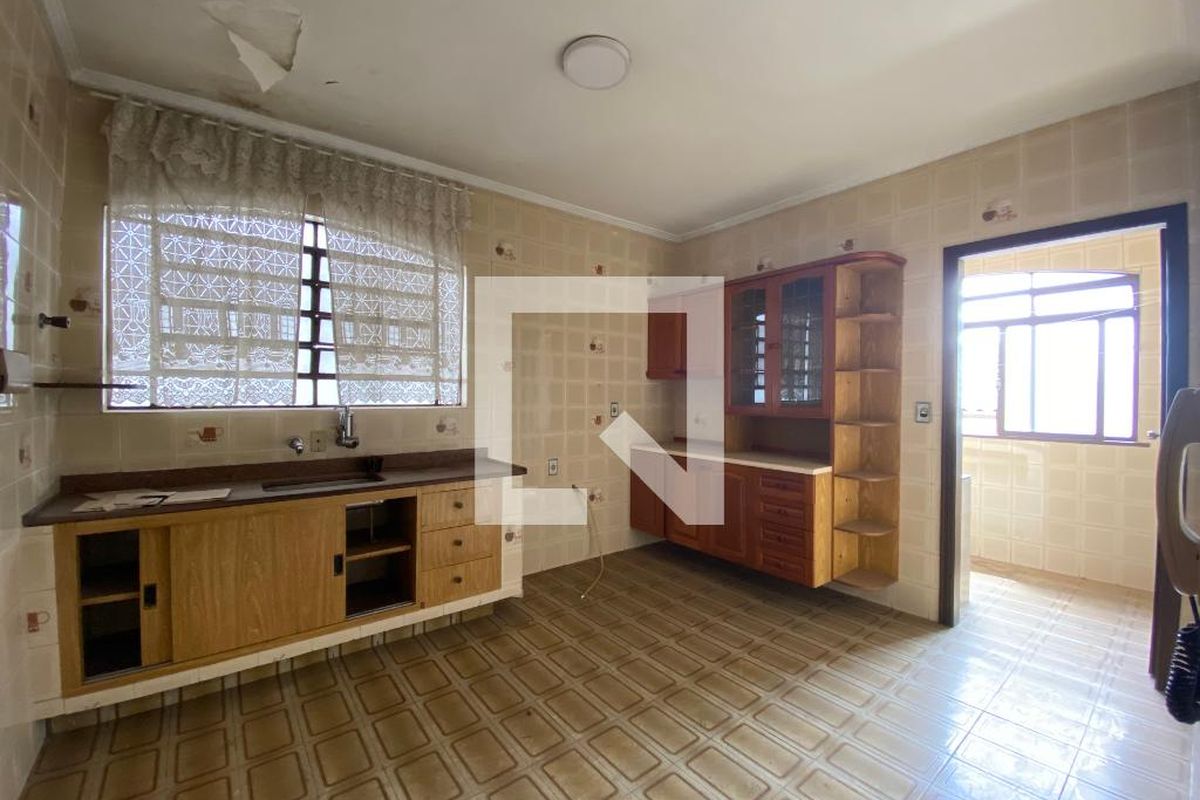 Casa, 5 quartos, 326 m² - Foto 25