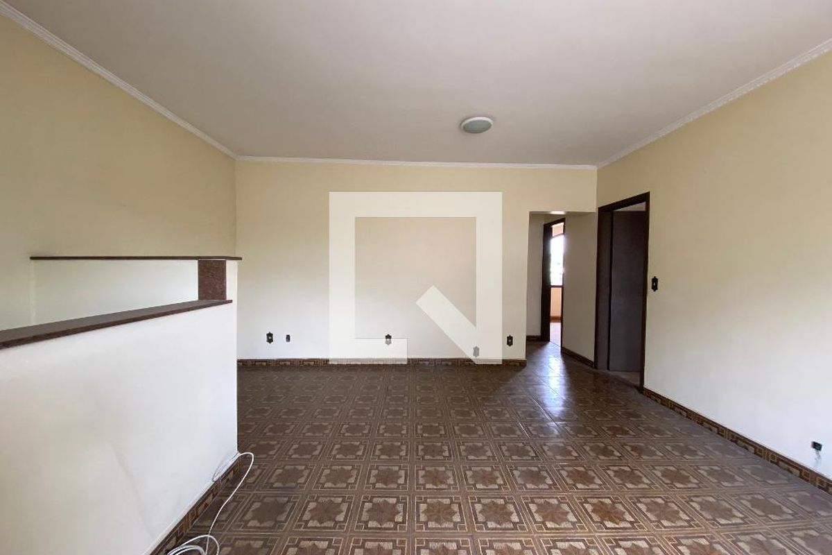 Casa, 5 quartos, 326 m² - Foto 2