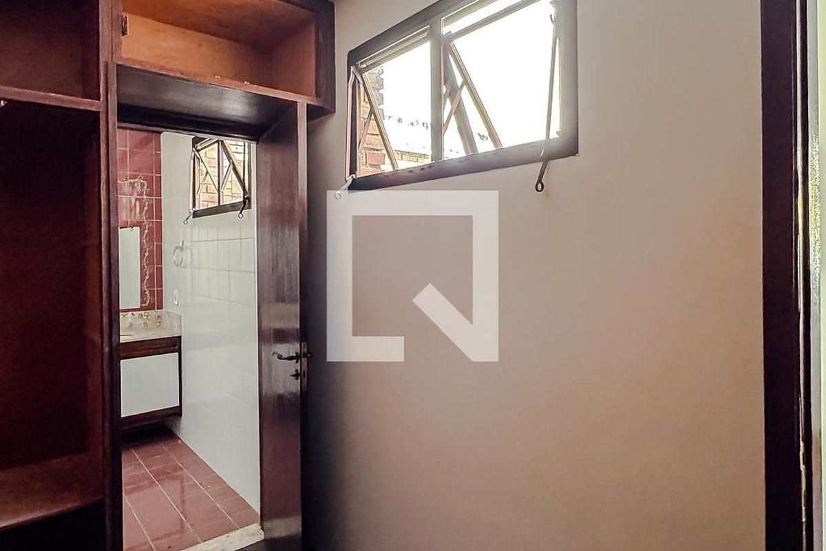 Casa, 4 quartos, 310 m² - Foto 18
