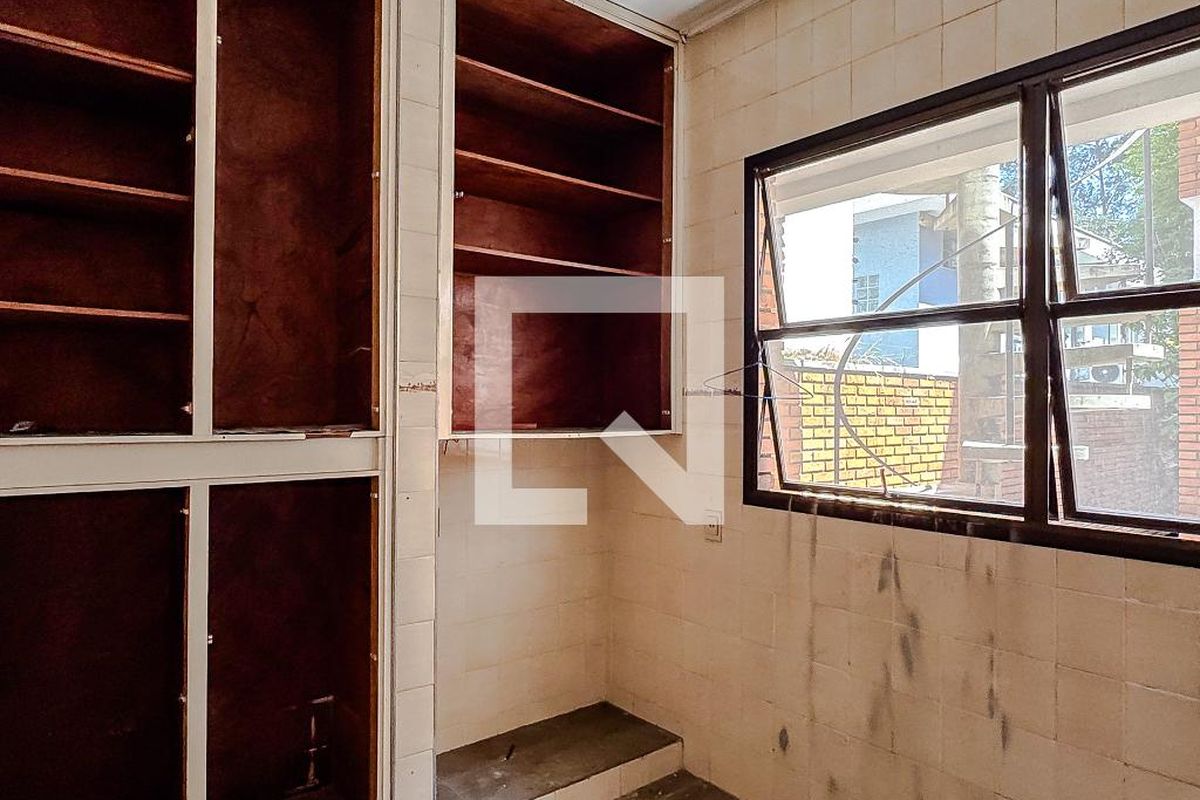 Casa, 4 quartos, 310 m² - Foto 52