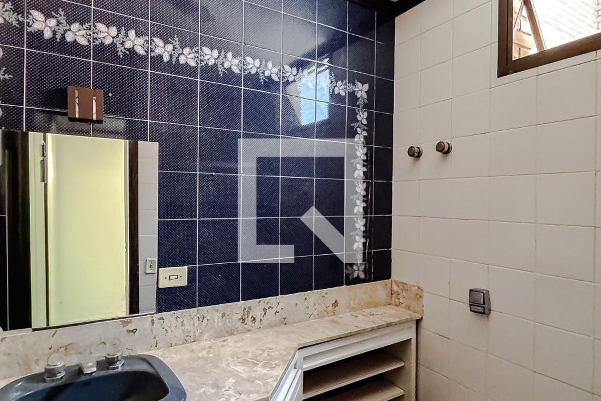 Casa, 4 quartos, 310 m² - Foto 41