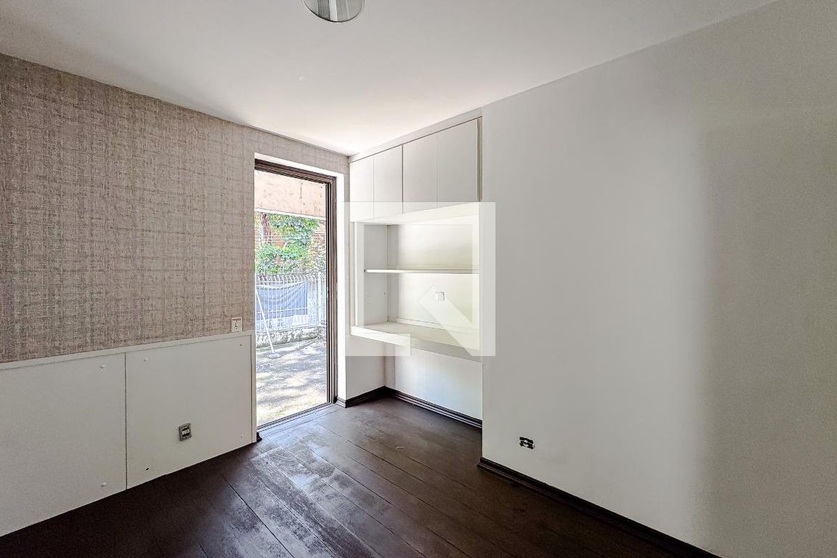 Casa, 4 quartos, 310 m² - Foto 26
