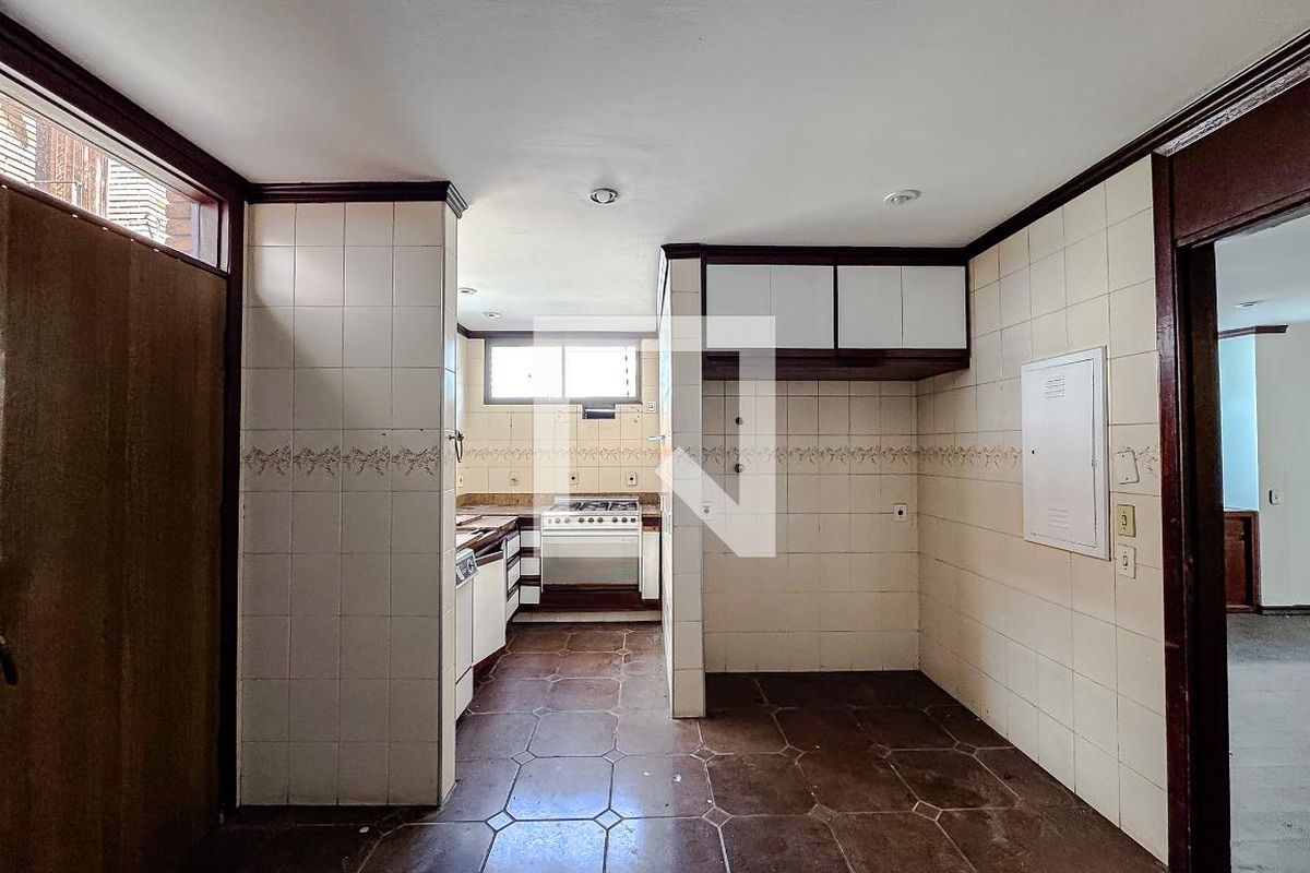 Casa, 4 quartos, 310 m² - Foto 12