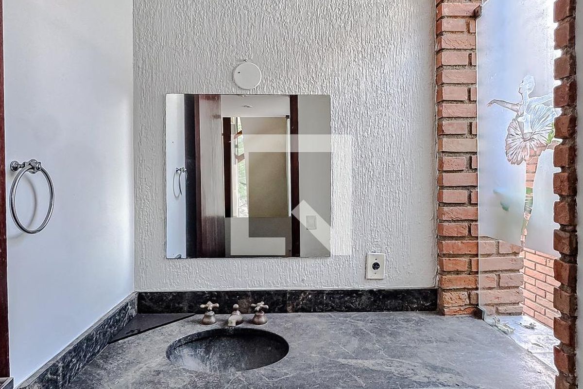 Casa, 4 quartos, 310 m² - Foto 46