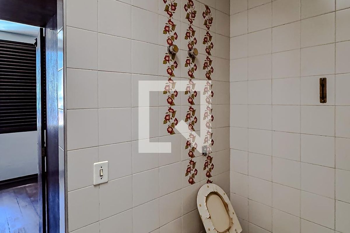 Casa, 4 quartos, 310 m² - Foto 38
