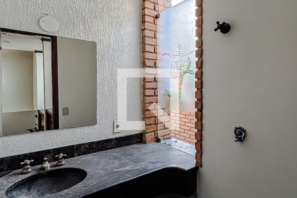 Casa, 4 quartos, 310 m² - Foto 45