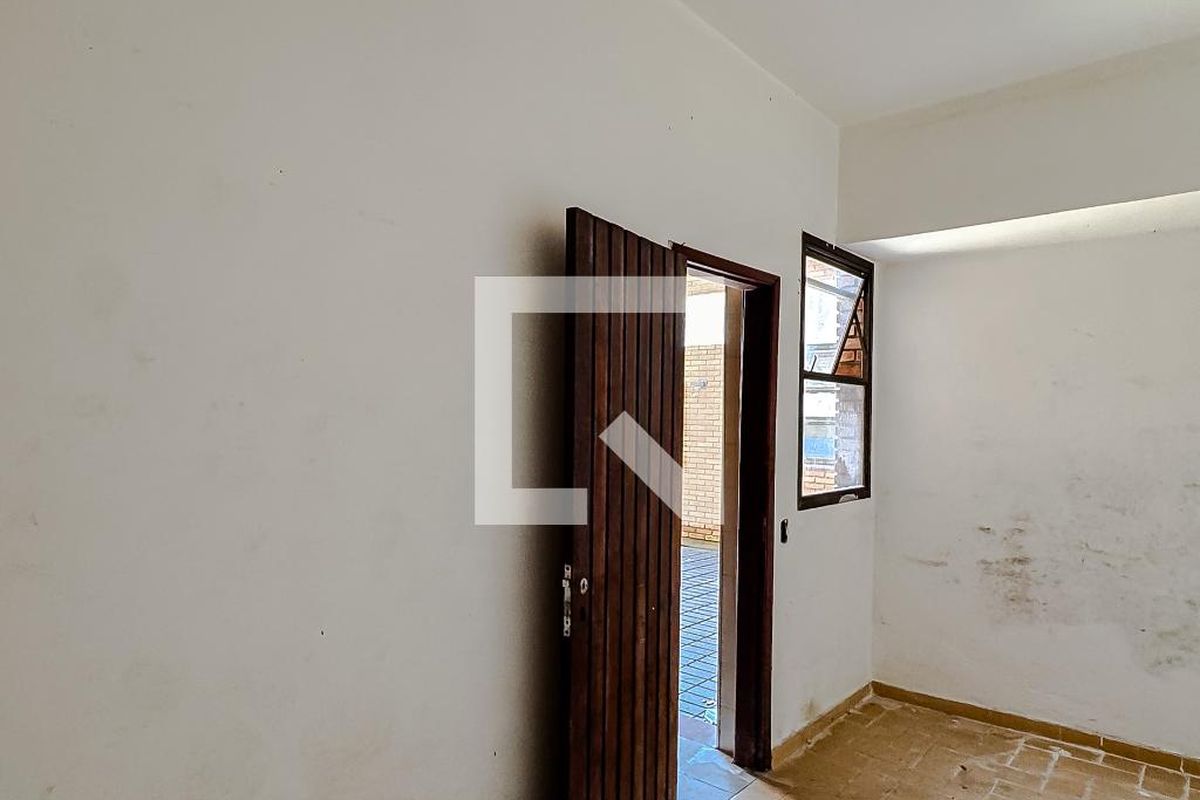 Casa, 4 quartos, 310 m² - Foto 55