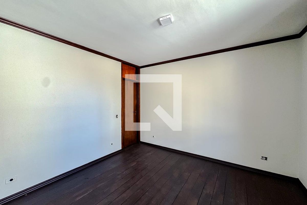 Casa, 4 quartos, 310 m² - Foto 13