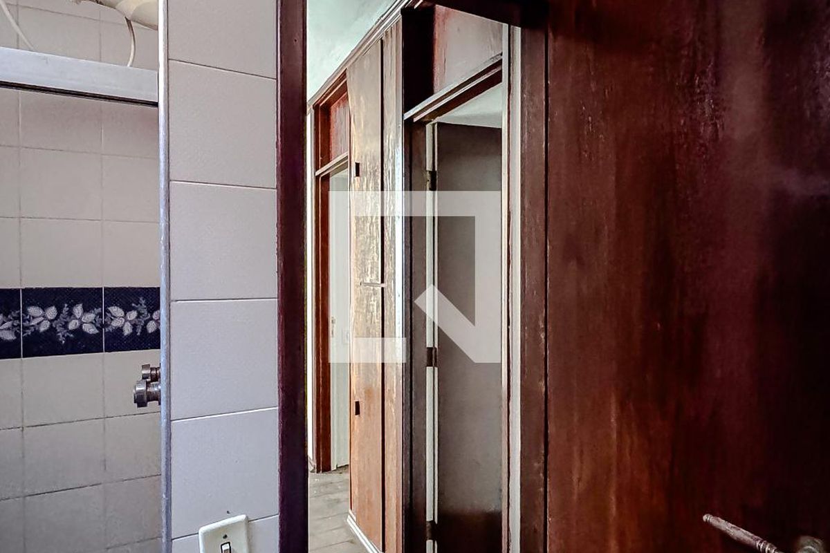 Casa, 4 quartos, 310 m² - Foto 44