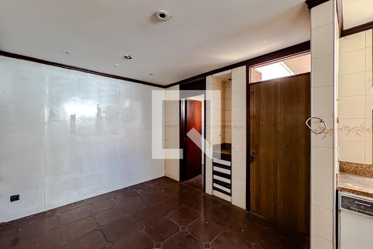 Casa, 4 quartos, 310 m² - Foto 9