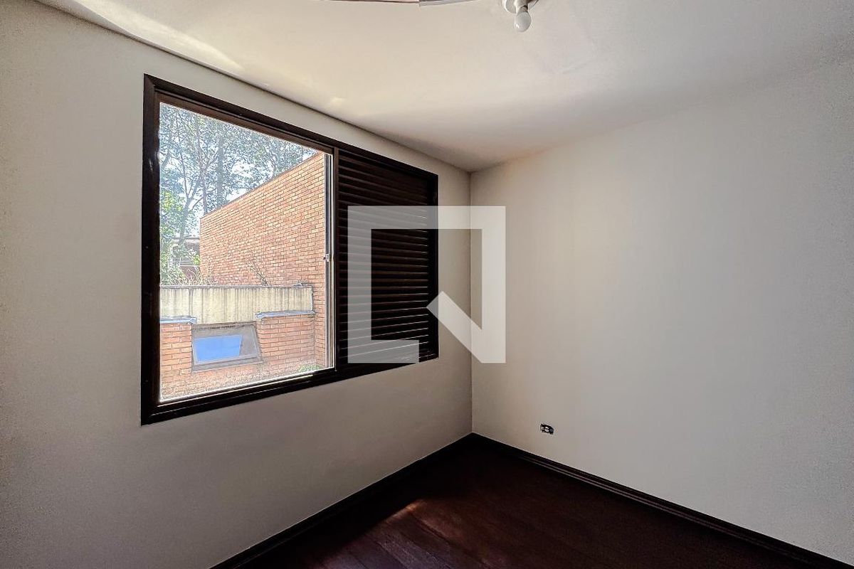 Casa, 4 quartos, 310 m² - Foto 21