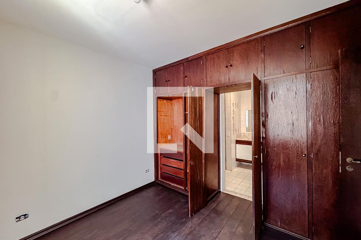 Casa, 4 quartos, 310 m² - Foto 24