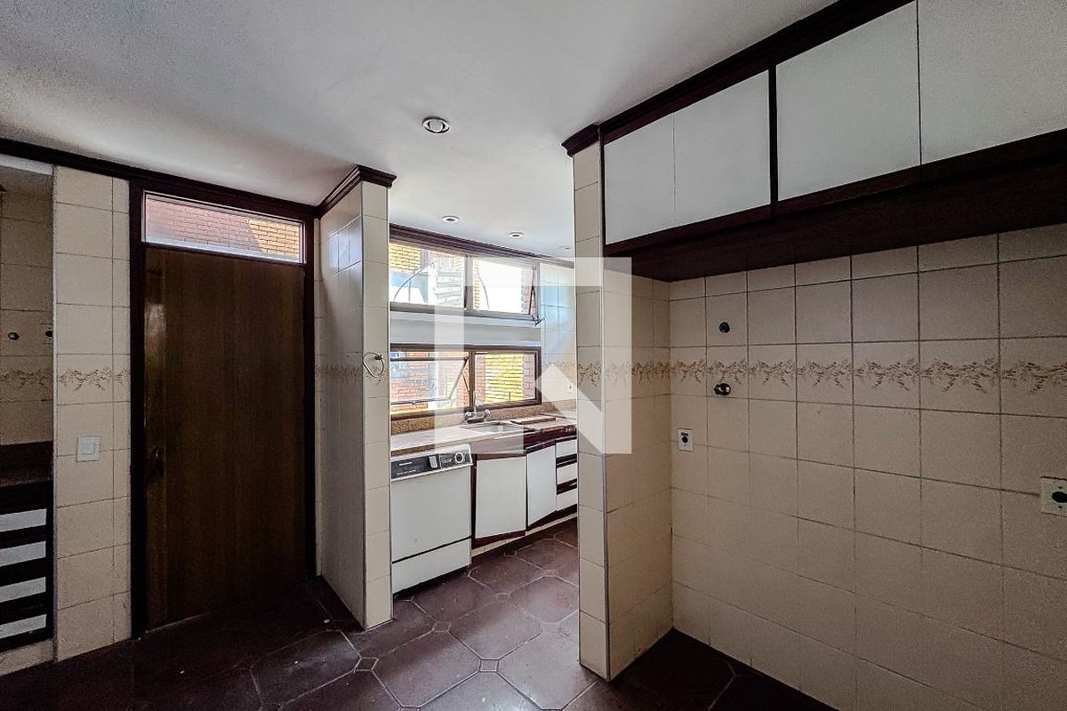 Casa, 4 quartos, 310 m² - Foto 10