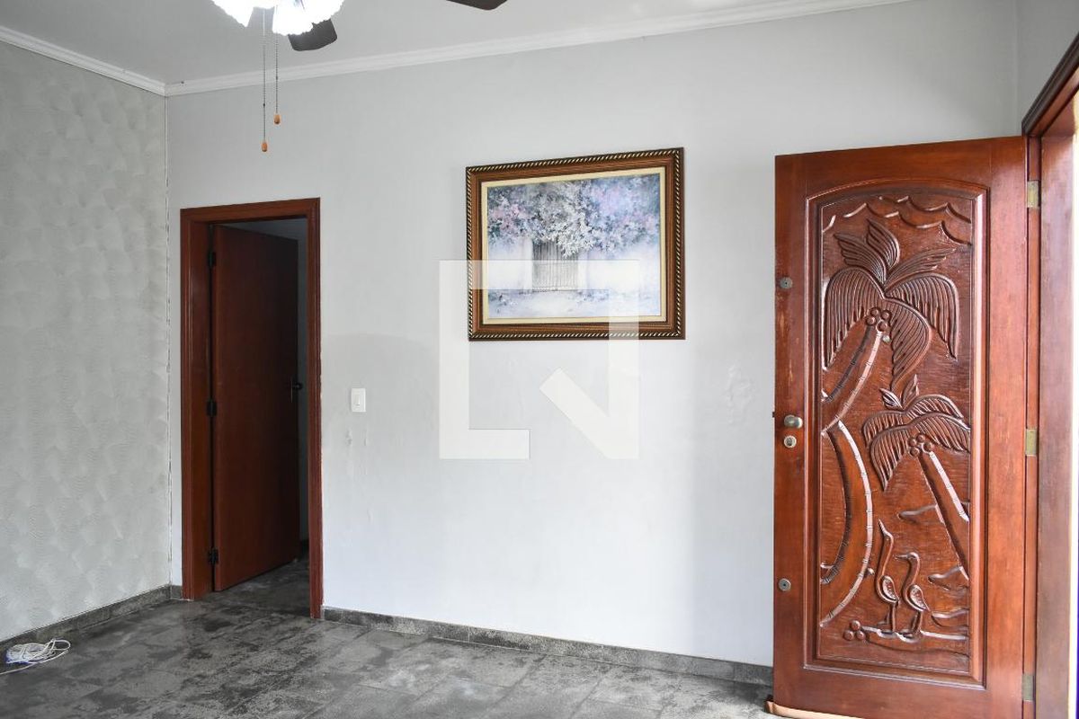Casa, 3 quartos, 130 m² - Foto 3