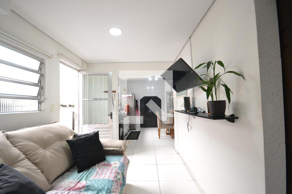 Casa, 7 quartos, 200 m² - Foto 1