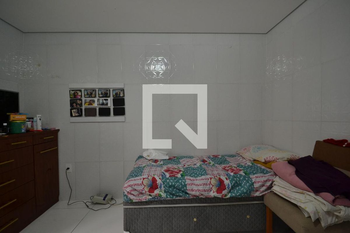 Casa, 7 quartos, 200 m² - Foto 9