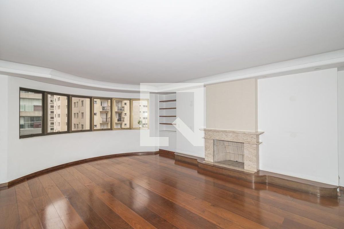 Apartamento, 3 quartos, 188 m² - Foto 1