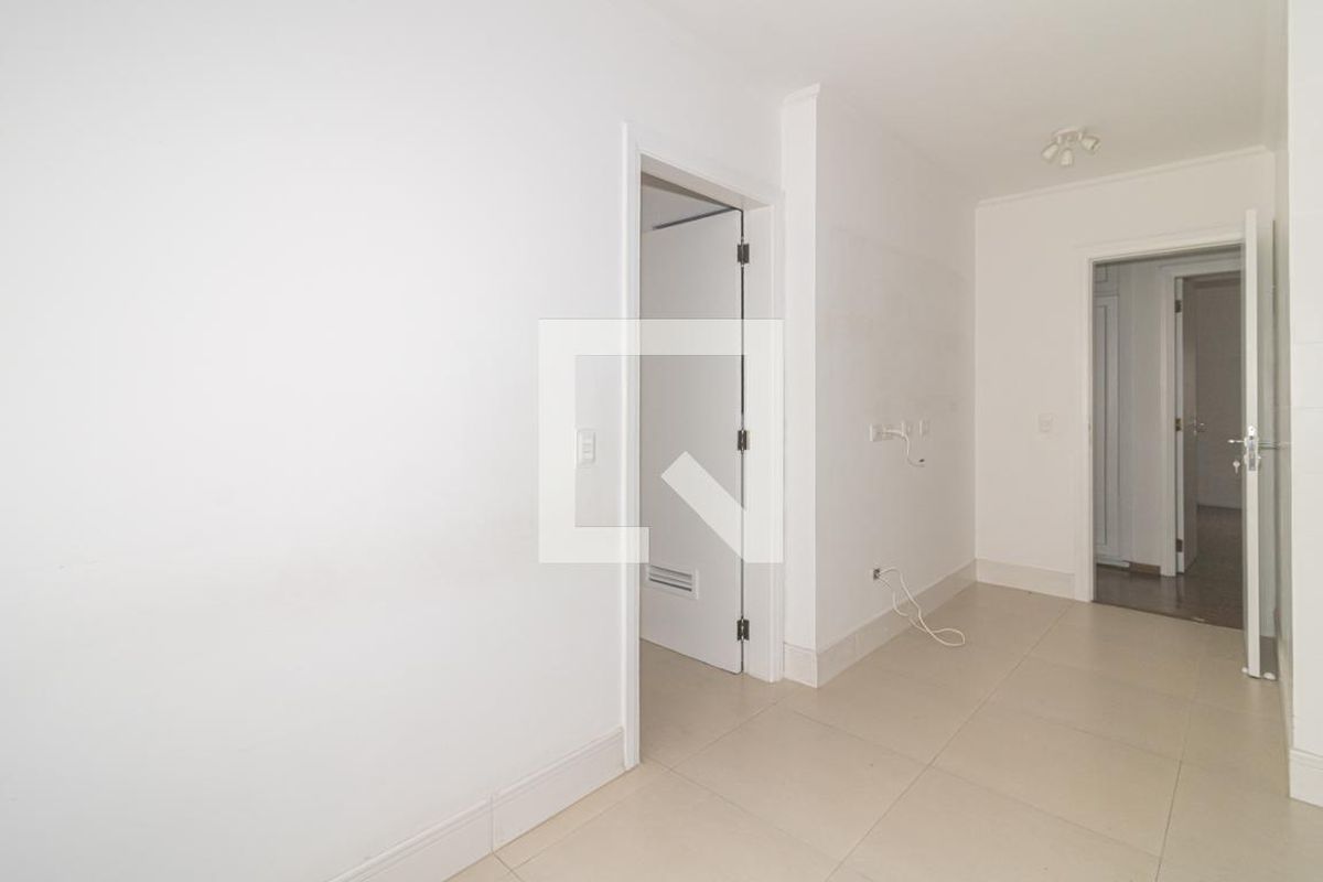 Apartamento, 3 quartos, 188 m² - Foto 47