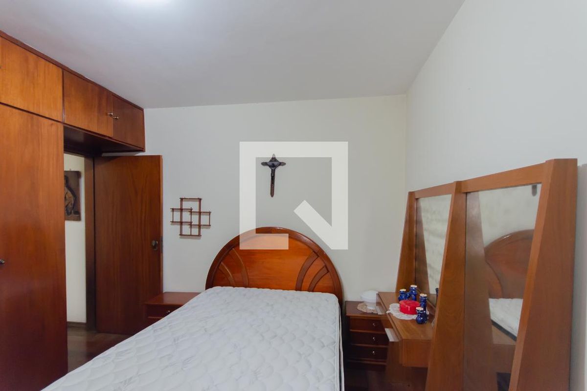 Casa, 3 quartos, 250 m² - Foto 16