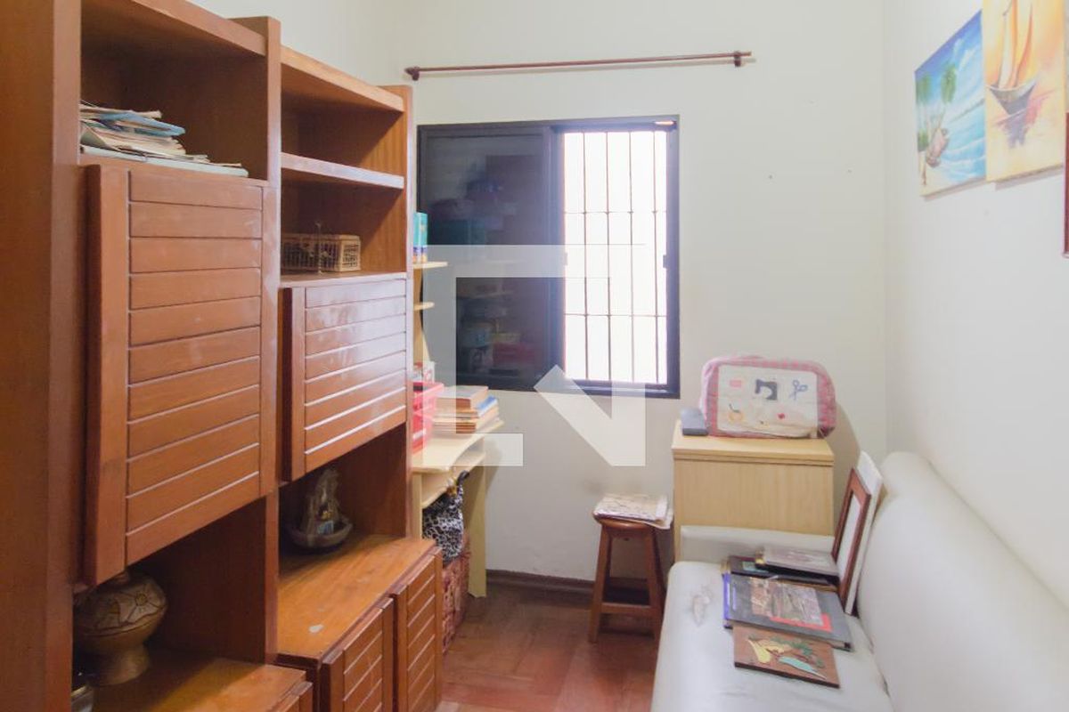 Casa, 3 quartos, 250 m² - Foto 7