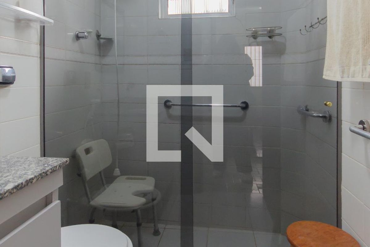 Casa, 3 quartos, 250 m² - Foto 23
