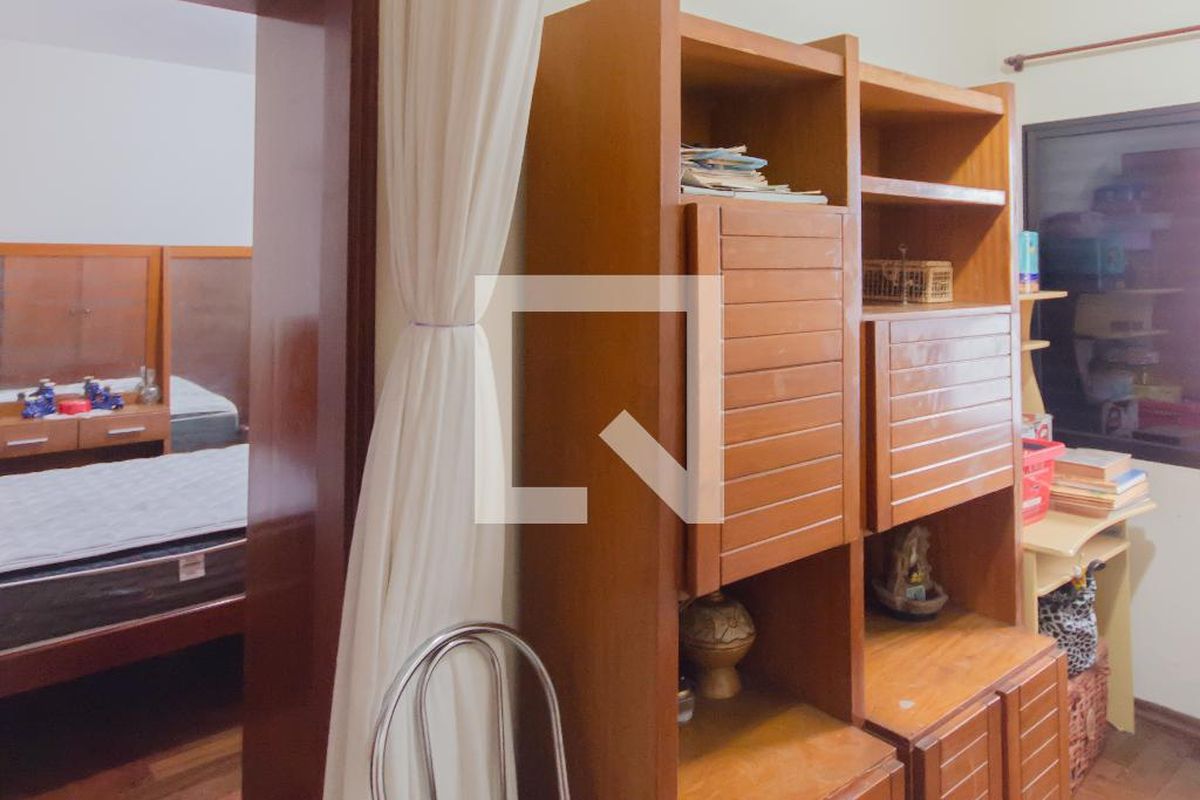 Casa, 3 quartos, 250 m² - Foto 8