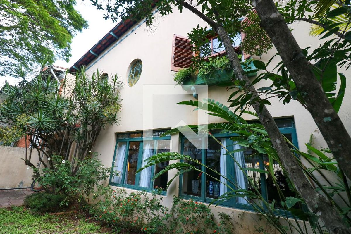 Casa, 3 quartos, 200 m² - Foto 3