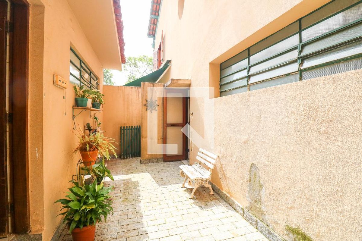 Casa, 3 quartos, 200 m² - Foto 41