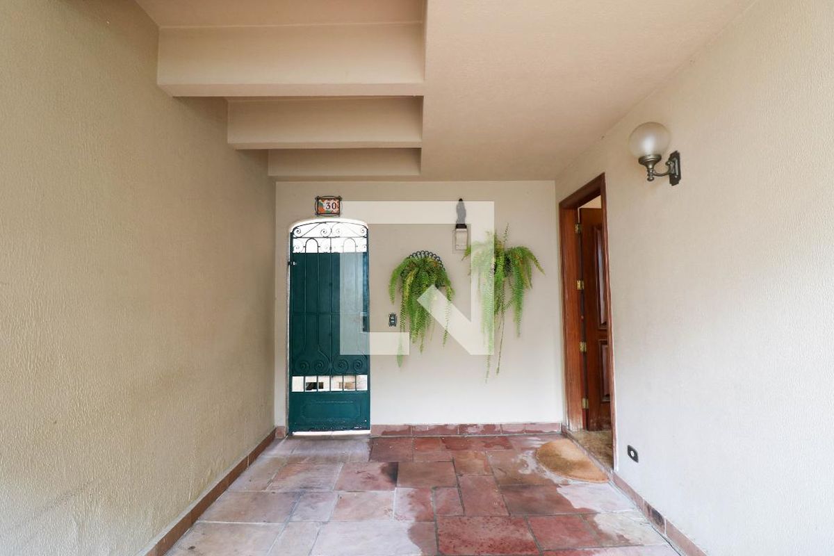 Casa, 3 quartos, 200 m² - Foto 7