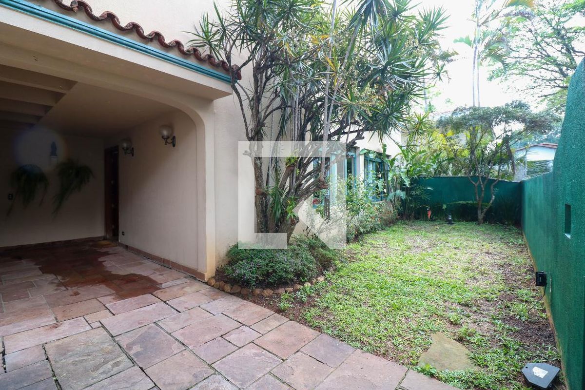 Casa, 3 quartos, 200 m² - Foto 1