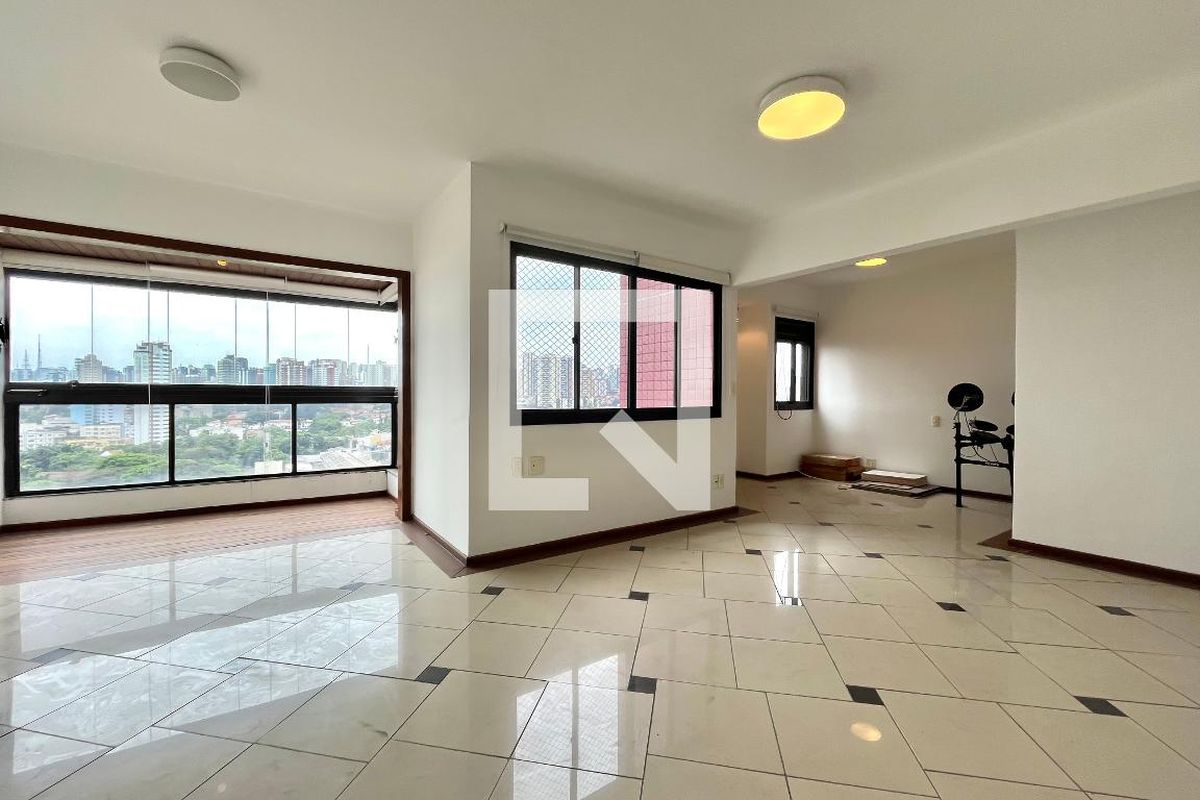 Apartamento, 3 quartos, 120 m² - Foto 1