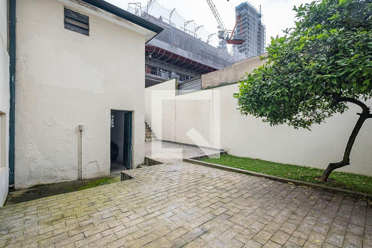 Casa, 3 quartos, 180 m² - Foto 33