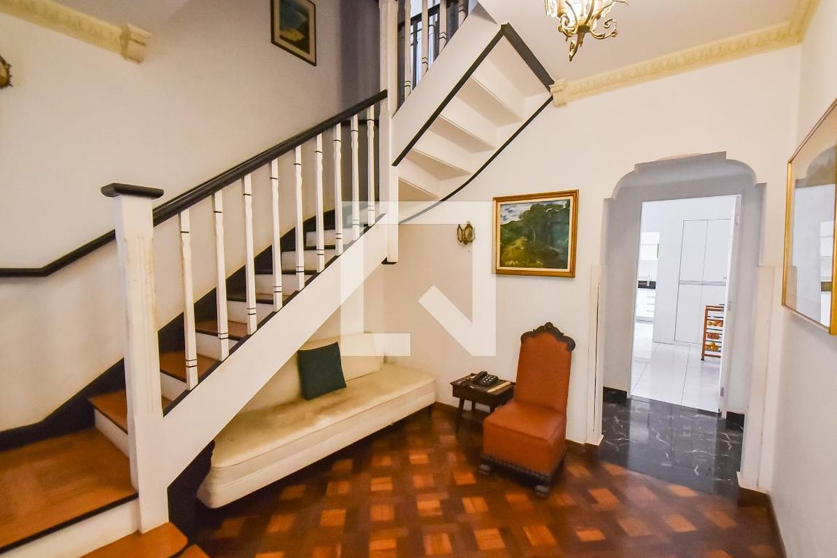 Casa, 3 quartos, 180 m² - Foto 1