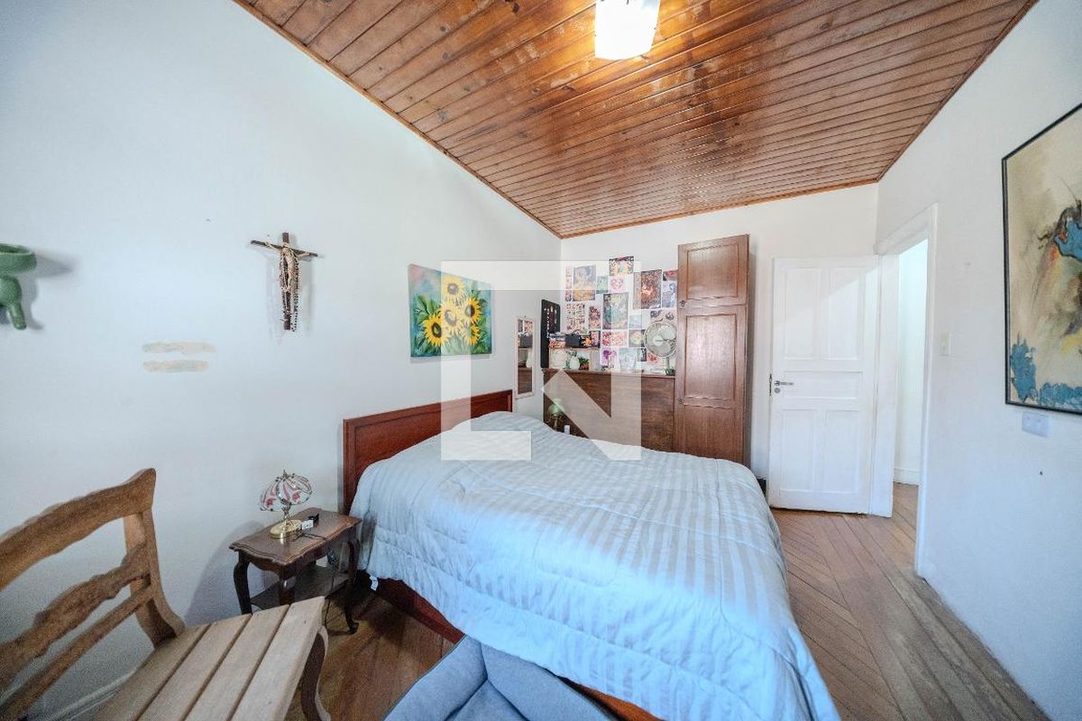 Casa, 6 quartos, 230 m² - Foto 12
