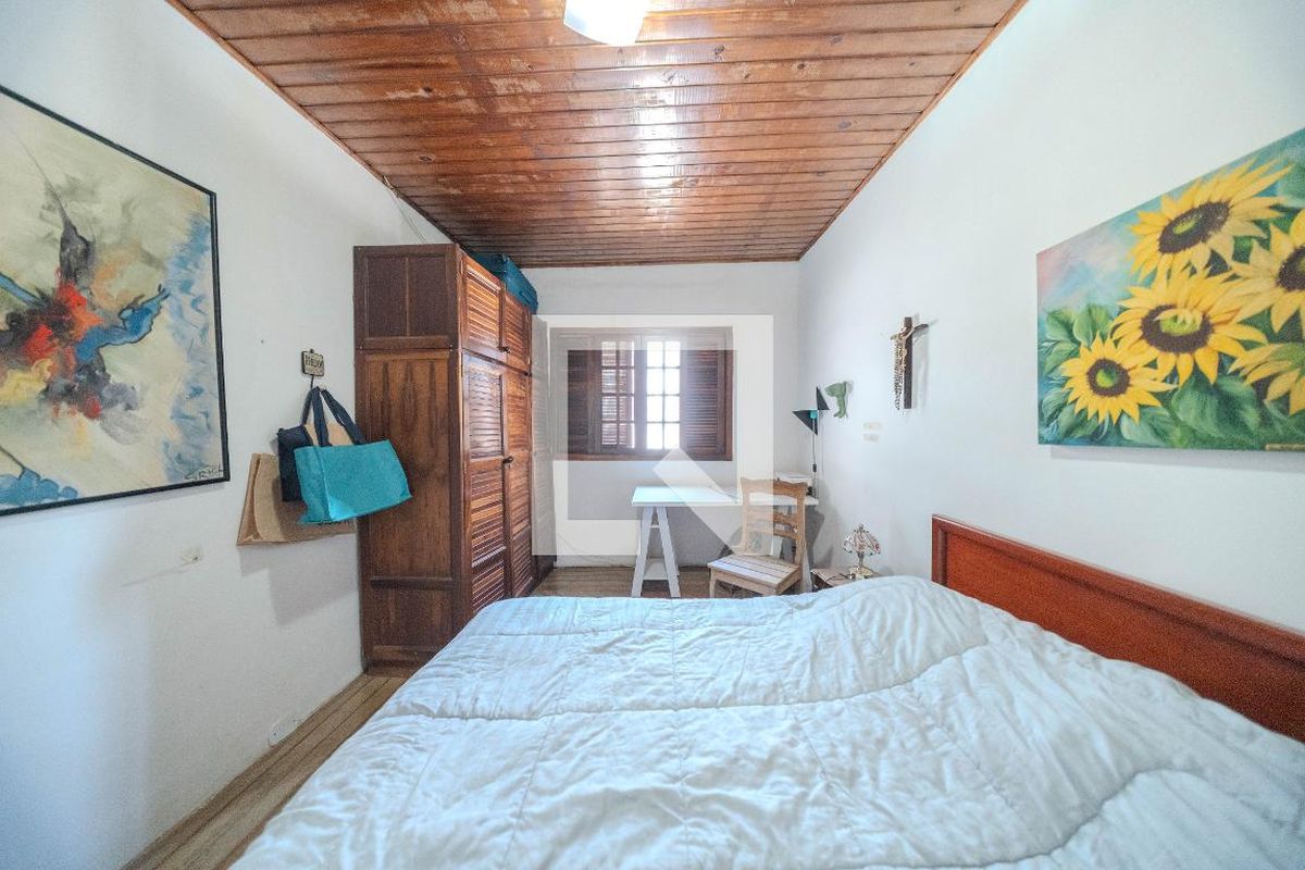 Casa, 6 quartos, 230 m² - Foto 11
