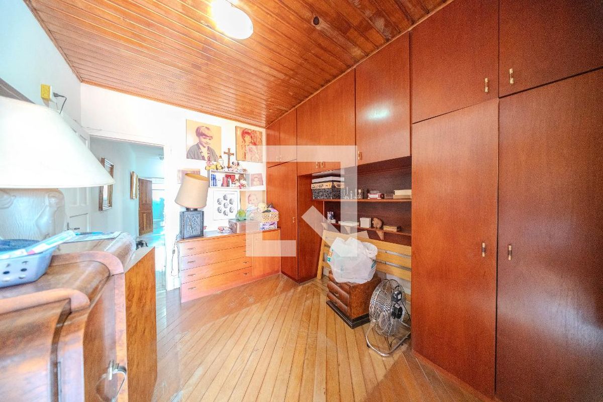 Casa, 6 quartos, 230 m² - Foto 19