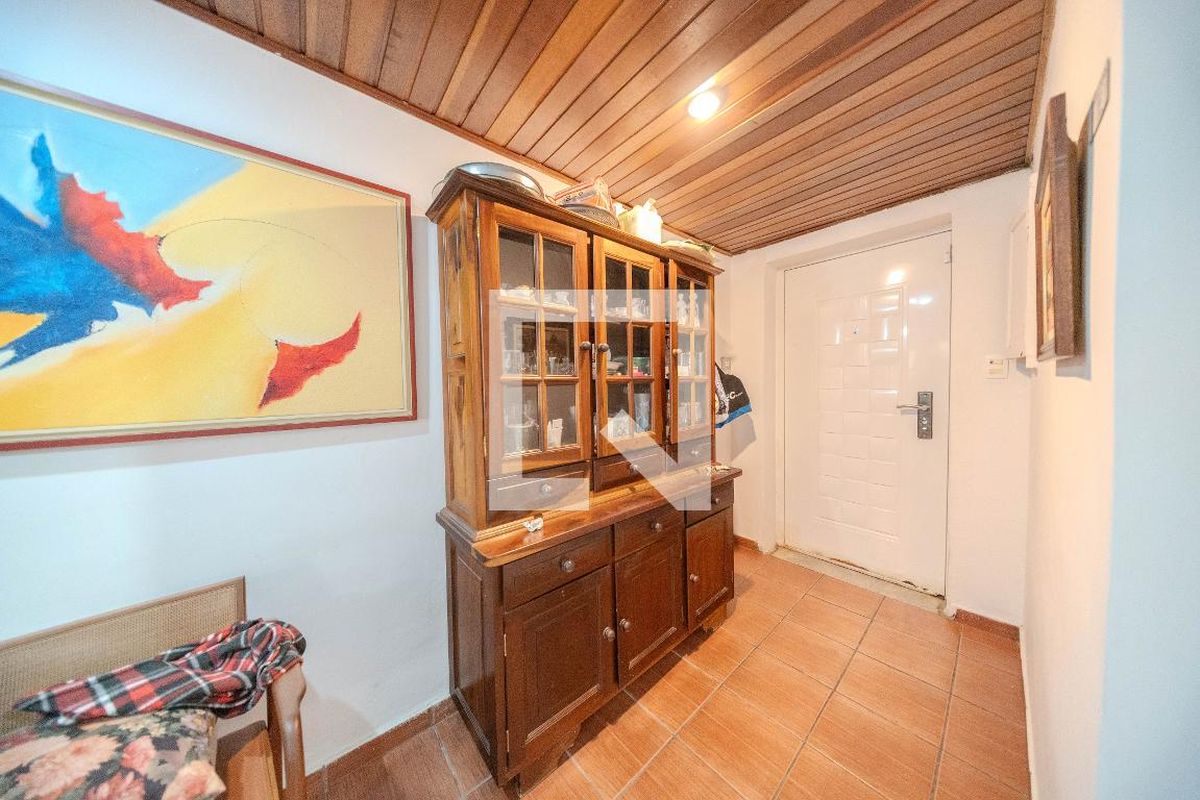Casa, 6 quartos, 230 m² - Foto 5